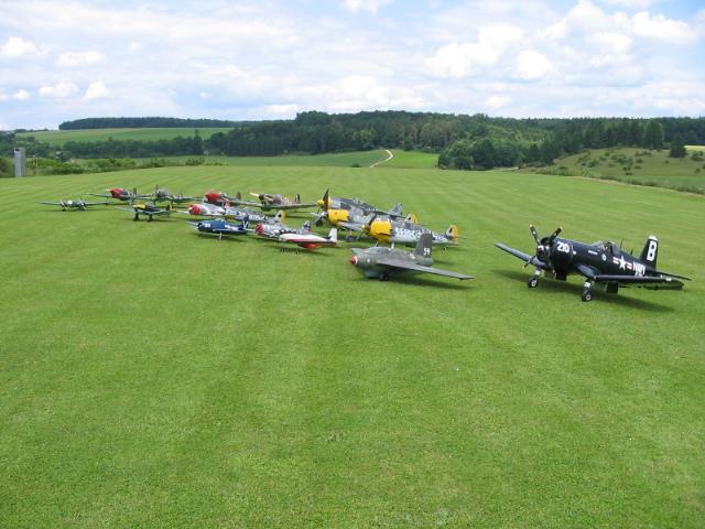 warbirdtreffen-parade (35).jpg